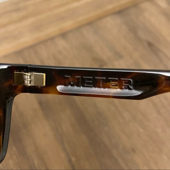 Electric sunglasses - Picture 7 of 10